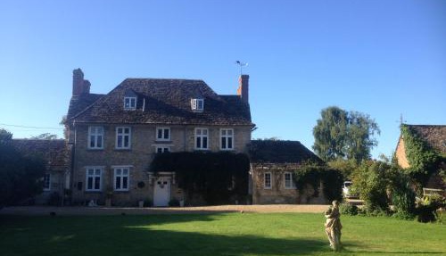 Buscot Manor
