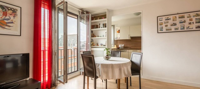 Canal Saint Martin Pad, by Veeve