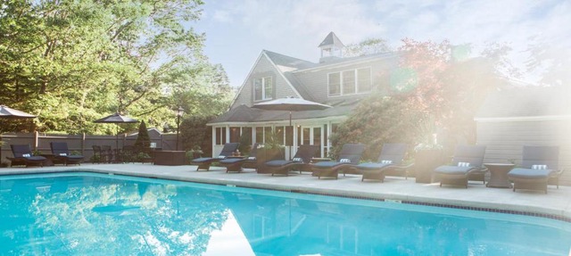 Cape Arundel Inn - Club House