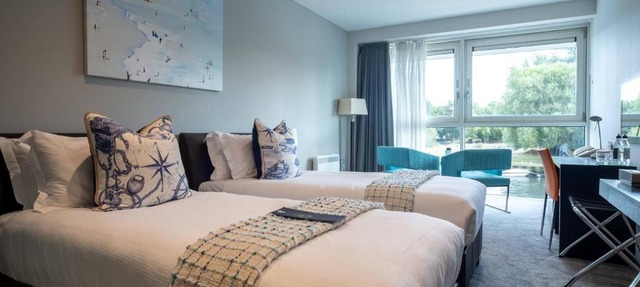 Captain's Club Hotel & Spa
