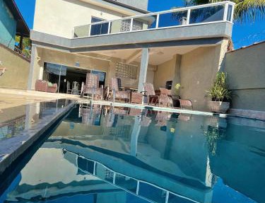 Casa de praia com piscina