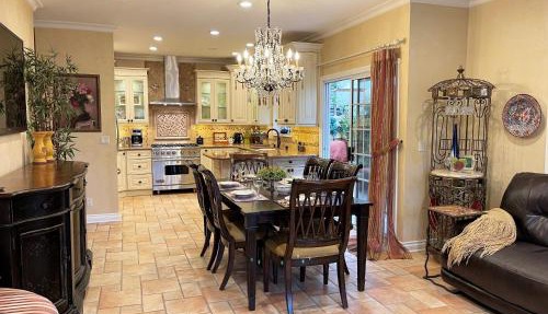 CASA LUX MONICA Prime Santa Monica Luxury Home ONE-OF-A-KIND