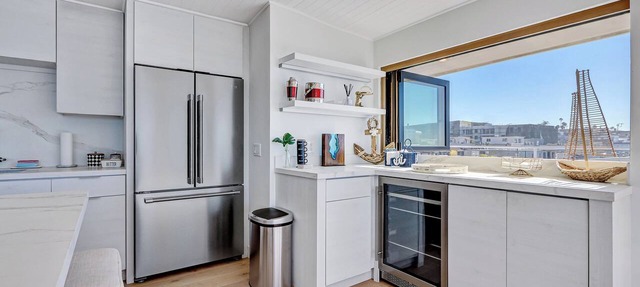 CasaBella- Stunning Manhattan Beach Penthouse steps from the sand