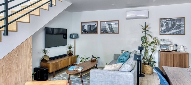 Centrally Located MCM, Brand-New 2-Bedroom Home in Los Angeles