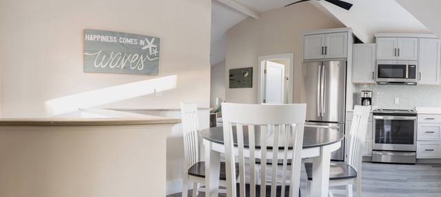 Charming 1-bedroom apt near Ogunquit center, beaches, Marginal Way & Restaurants