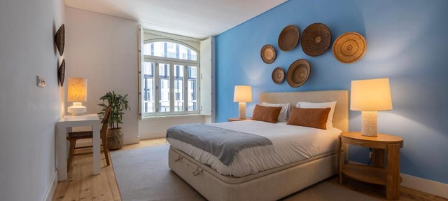 Charming 2BDR Santos Apartment by LovelyStay