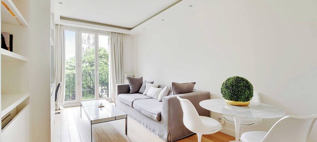 charming Appt with a/c- 1bd/2p - tour eiffel