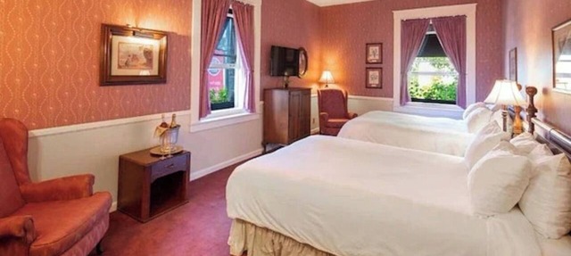 Charming Double Queen Room Near Bodega Bay + Scenic Spots for Nature Lovers
