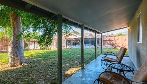 Charming Escape with Stylish Decor & Outdoor Space