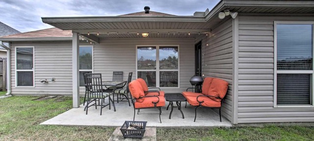 Charming Louisiana Home - 21 Mi to LSU!