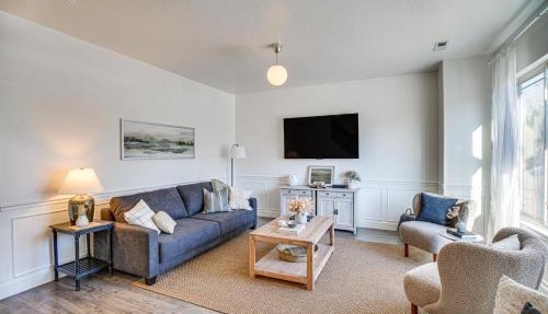 Charming Orem Townhome: 5 Mi to BYU!