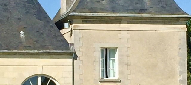 Charming Romantic Tower in Chateau Estate