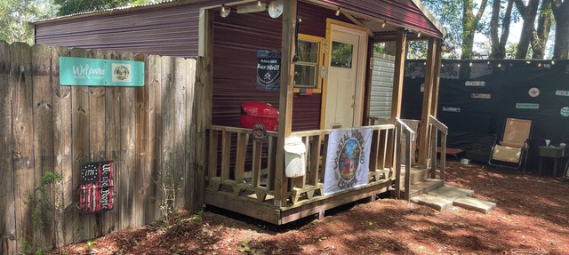 Charming Rustic Tiny Home – Private 1 Ac Oasis - Yulee, FL