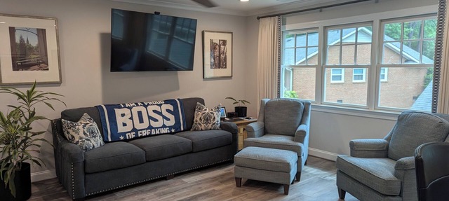 Charming studio in lovely Charlotte with WiFi, AC