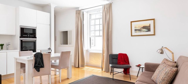Chiado | CHARMING & ROMANTIC | Family-Friendly