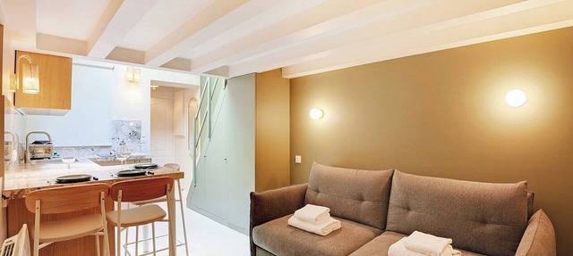 Chic and Cosy Apartment-Canal Saint Martin