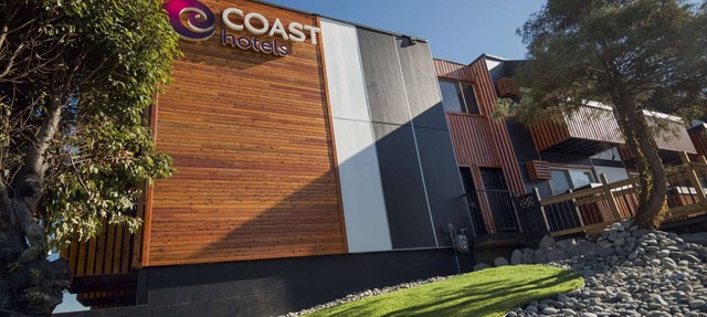 Coast Metro Vancouver Hotel