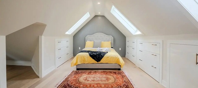 Coastal Charm: Luxurious Living