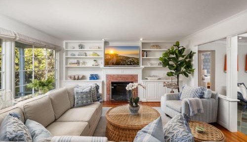 Coastal Elegance by the Shore
