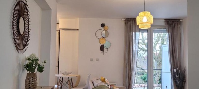 Cocooning House 212 Suite COSY SUNSHINE appartement Aeroport Paris Roissy CDG et Parc Asterix