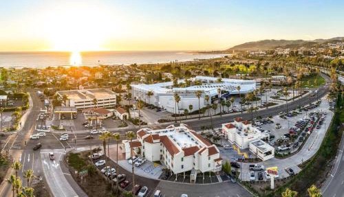 Comfort Inn & Suites Ventura Beach