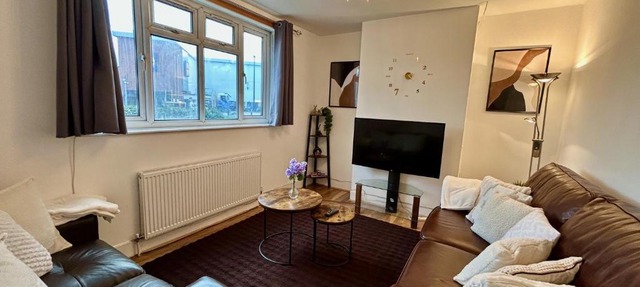Comfortable 2BDR House near Surrey Quays and River