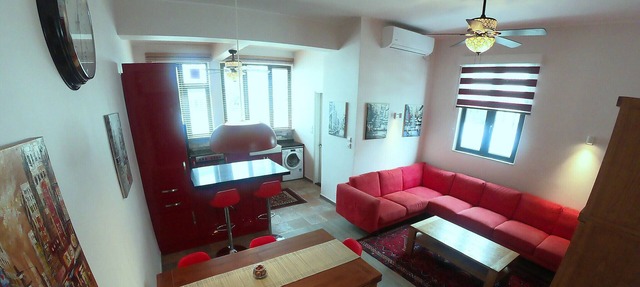 Comfortable & Welcoming 2 Bedroom Apartment