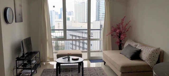 Comfy Casa 3 bedrooms apartment next to Kuningan City Mall with city view