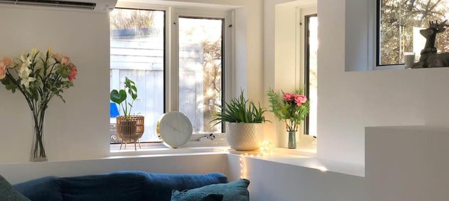 Comfy fully contained 2 bedroom home