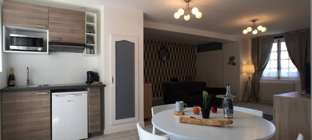 Constance Suite - Domaine des Trois Châteaux