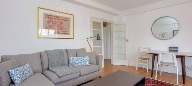 Contemporary 2BD Flat in Bayswater, West London