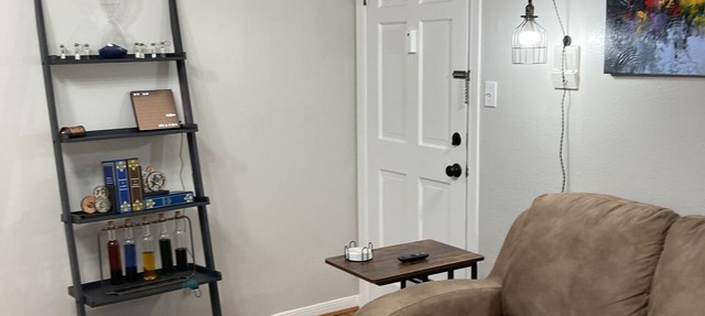 Convenient One Bedroom Hancock Condo