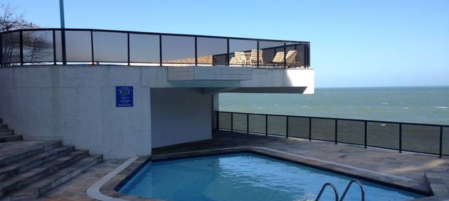 Costão das Tartarugas-80 m.do sea. 5 pools. wifi- Netflix 3 bedrooms. 8 adults. 2 large.