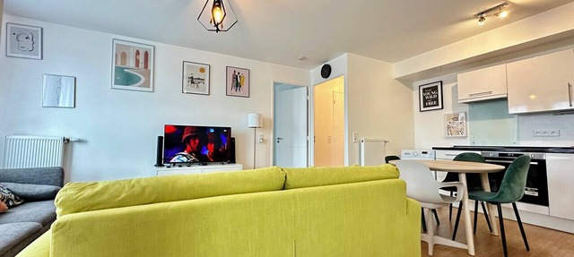 Cosy 2-room apartment with parking near Hôtel de Ville station Courneuve