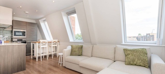 Cosy, Central, Stylish Apartment in Twickenham - Pass the Keys