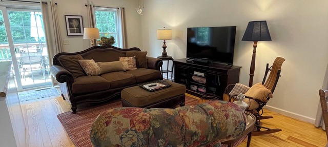 Country Charm - Private 1 Bedroom Apartment