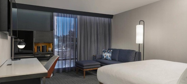 Courtyard by Marriott San Diego Miramar