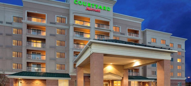 Courtyard by Marriott Toronto Vaughan