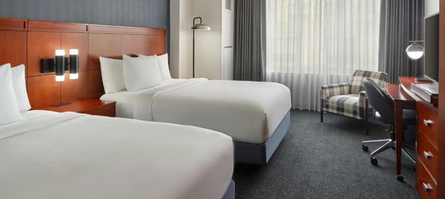 Courtyard by Marriott Washington, D.C./Foggy Bottom