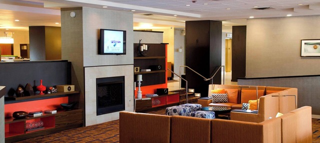 Courtyard by Marriott Waterbury Downtown