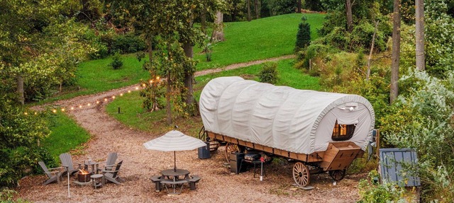 Covered Wagon with Valley View, Sleep 4
