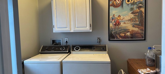 Cozy 1-bedroom apartment in tranquil Kansas City with AC