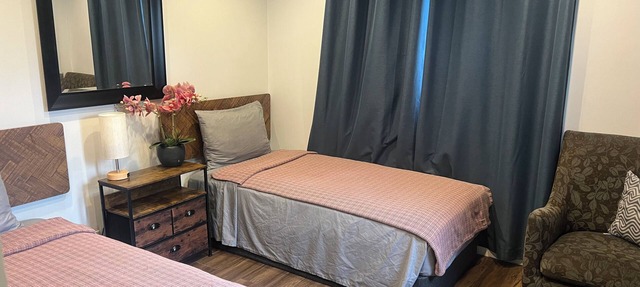 Cozy 1-bedroom studio in charming Los Angeles with AC