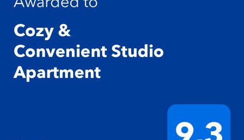 Cozy & Convenient Studio Apartment