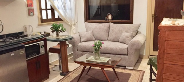 Cozy Elegant Studio in Spot Area
