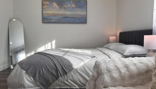 Cozy Home near Beaches, LAX, SoFi, Intuit Dome,405