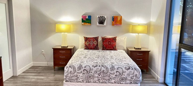 Cozy Modern Studio on Spaulding Ave – Complimentary WiFi & Parking