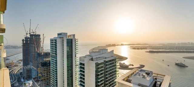 Cozy One Bedroom on the Beach in Dubai Harbour - Prestige Retreats