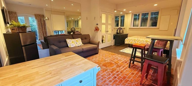 Cozy Private Beach House Suite