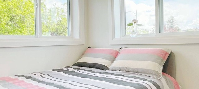 Cozy second-floor room for staying (E)